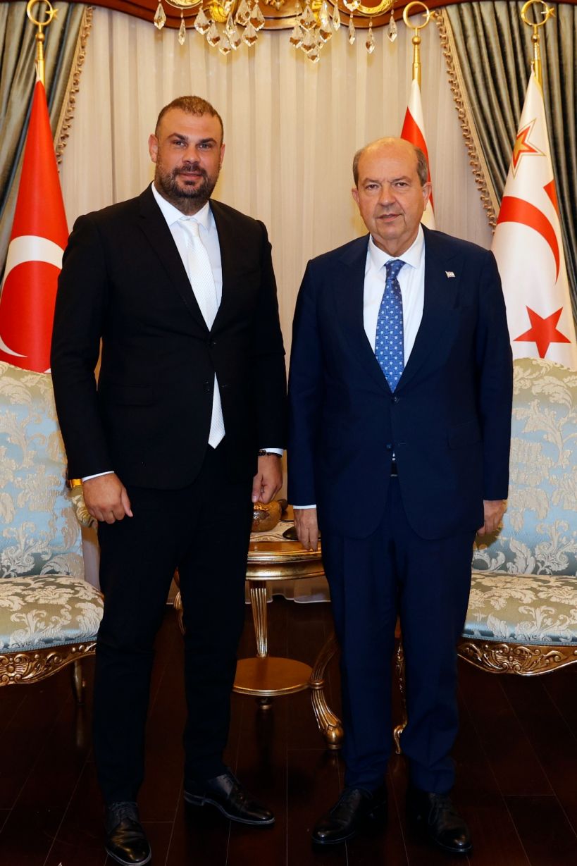 Cumhurbaşkanı Tatar, Avrupa Şampiyonu Enver Haskasap'ı tebrik etti
