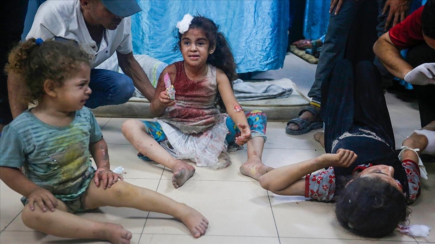 İsrail'in Gazze Şeridi'ne yönelik saldırılarında 10 Filistinli öldü