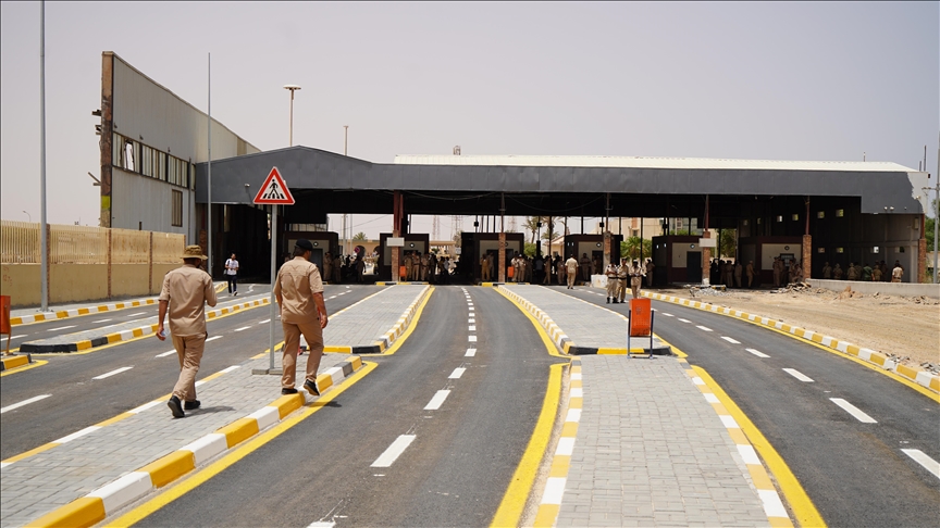 Libya ile Tunus arasındaki Ras Cedir Sınır Kapısı 3 ayın ardından yeniden açıldı