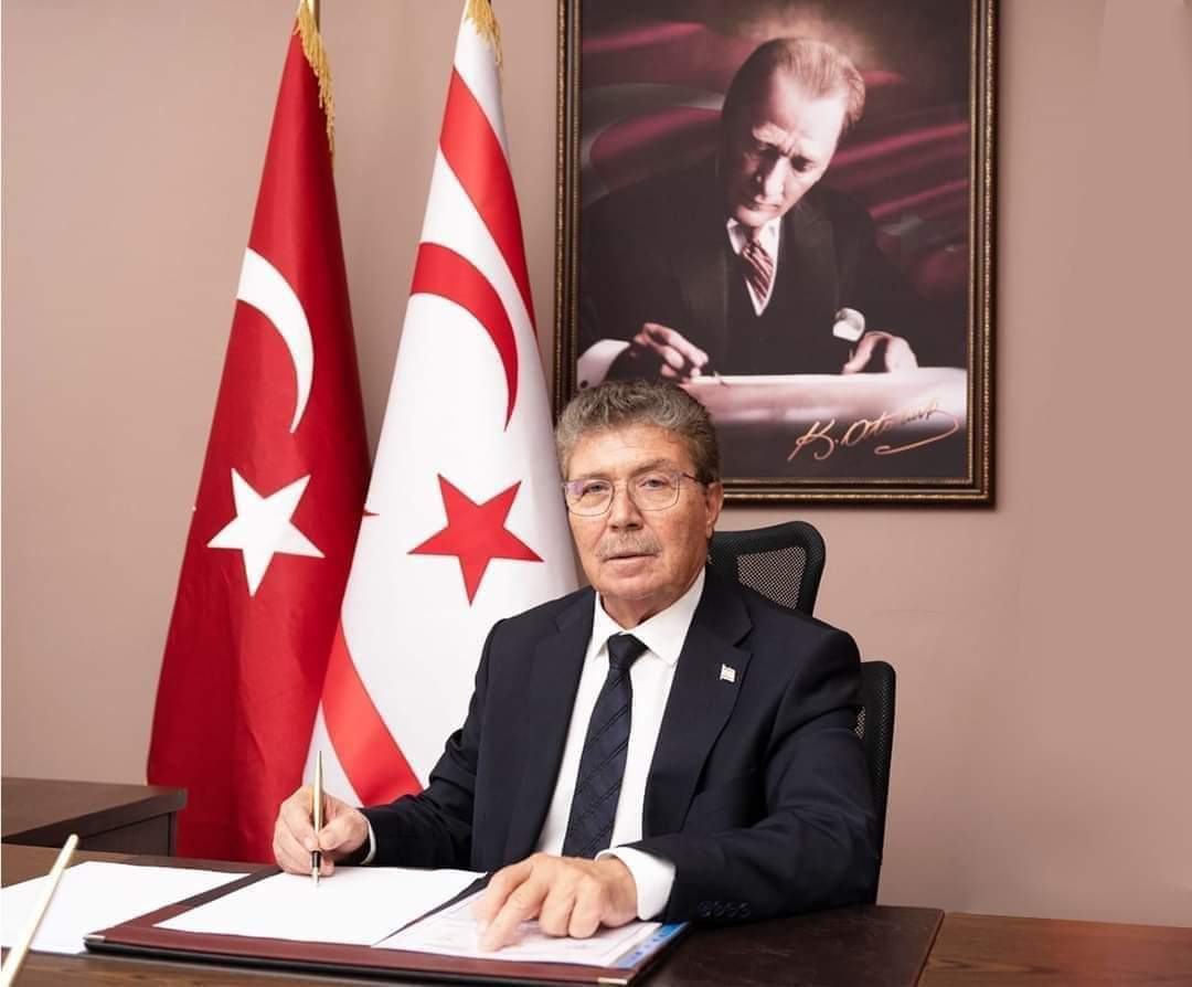 Başbakan Üstel: Görüşme sürecinin başlaması için iki tarafın da onayı gerekir